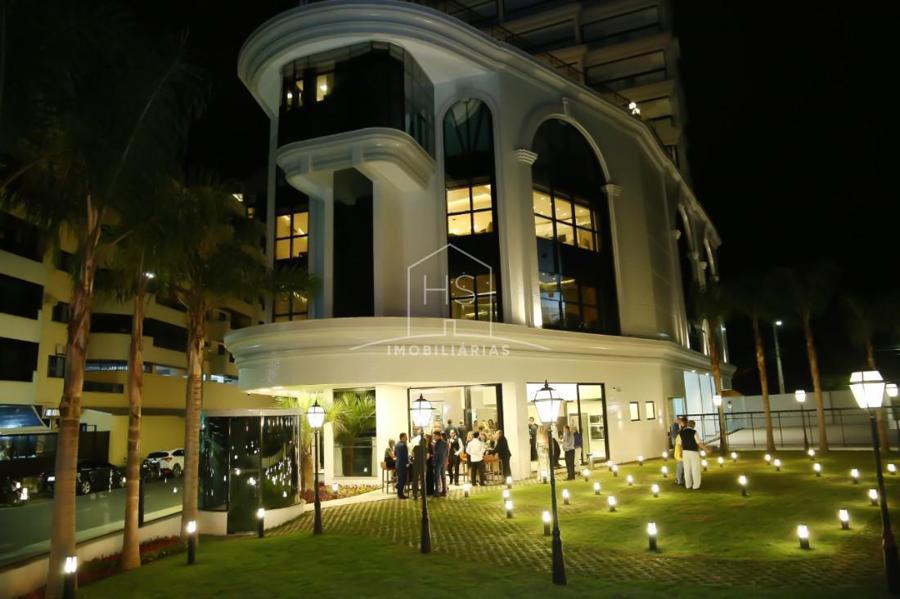 EXTERNA
