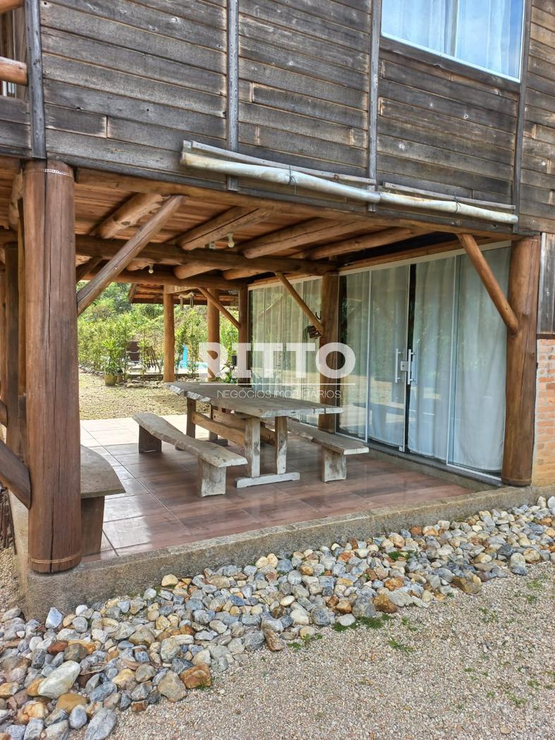 Lote/Terreno de 3300m² no bairro MOURA, em Canelinha | Eu Corretor