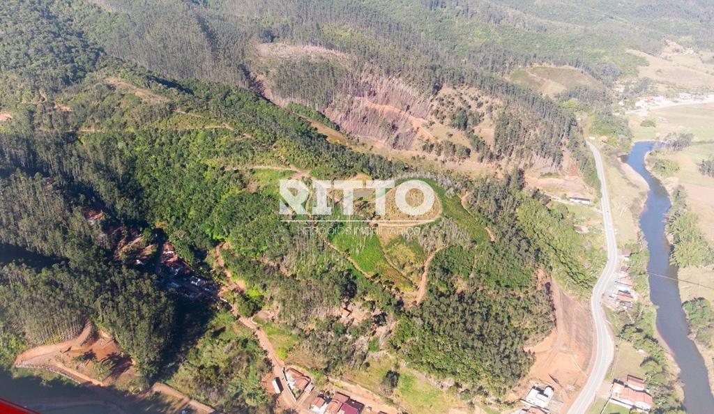 Lote/Terreno no bairro FERNANDES, em São João Batista | Eu Corretor