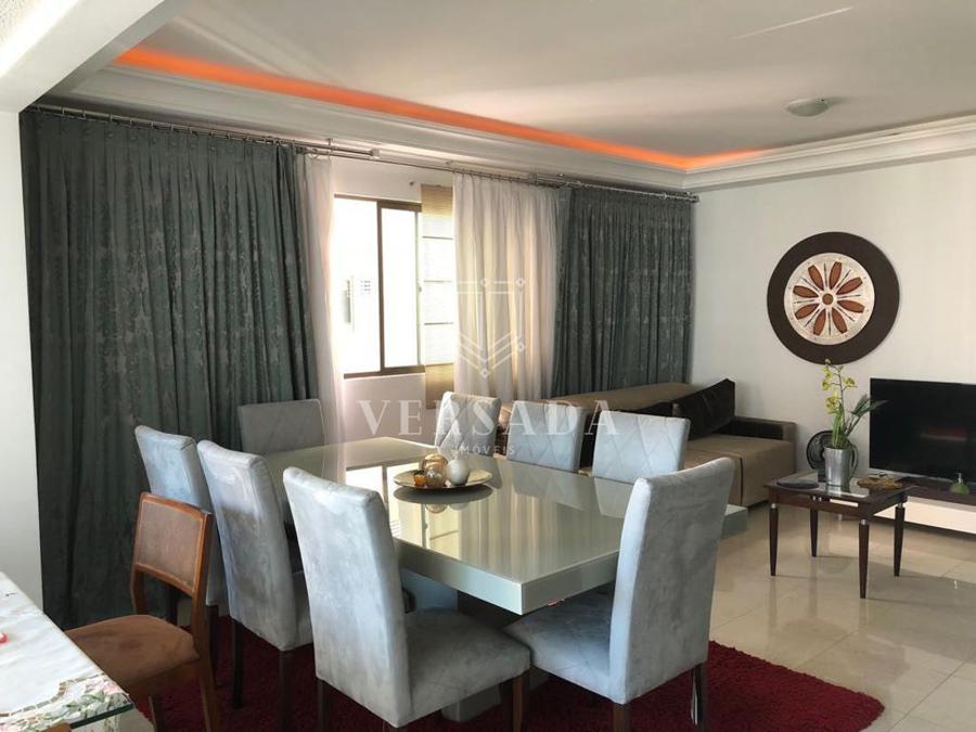 APARTAMENTO EM MEIA PRAIA OPORTUNIDADE Á VENDA 