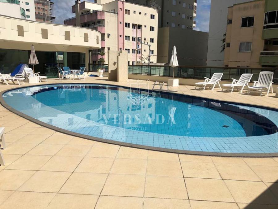APARTAMENTO EM MEIA PRAIA OPORTUNIDADE Á VENDA 